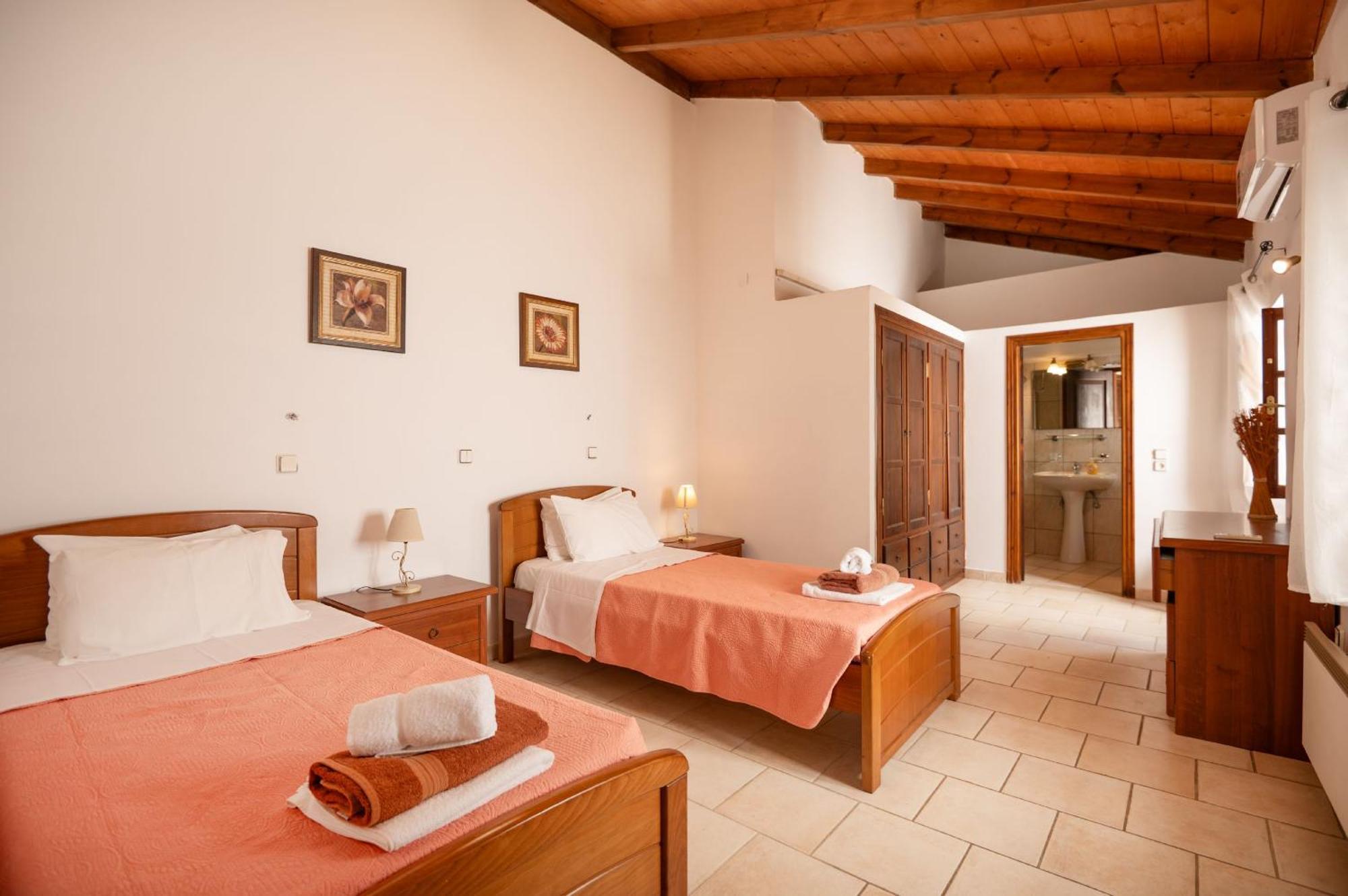 Villa Katerini Gaios Bagian luar foto